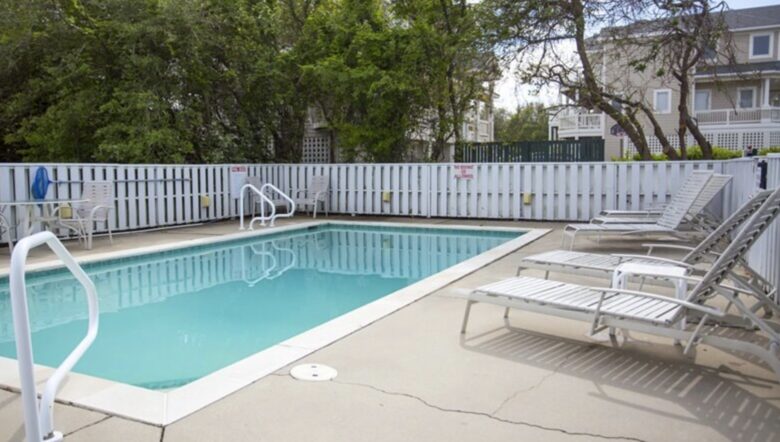 Beach Bijou - Duck, North Carolina