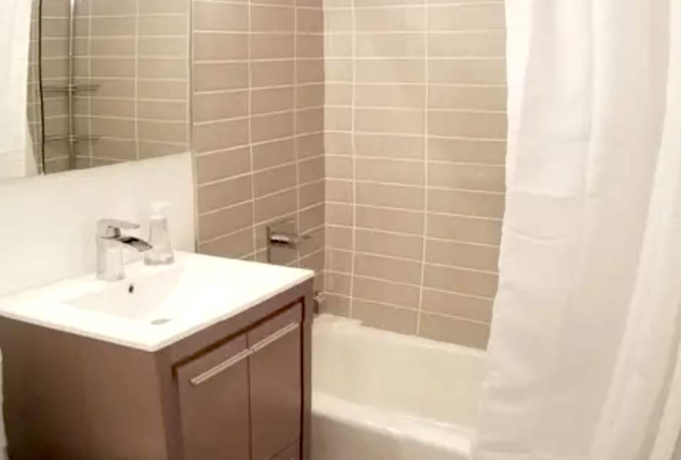 Boerum Hill Spacious Two-Bedroom Apartment - Brooklyn, New York