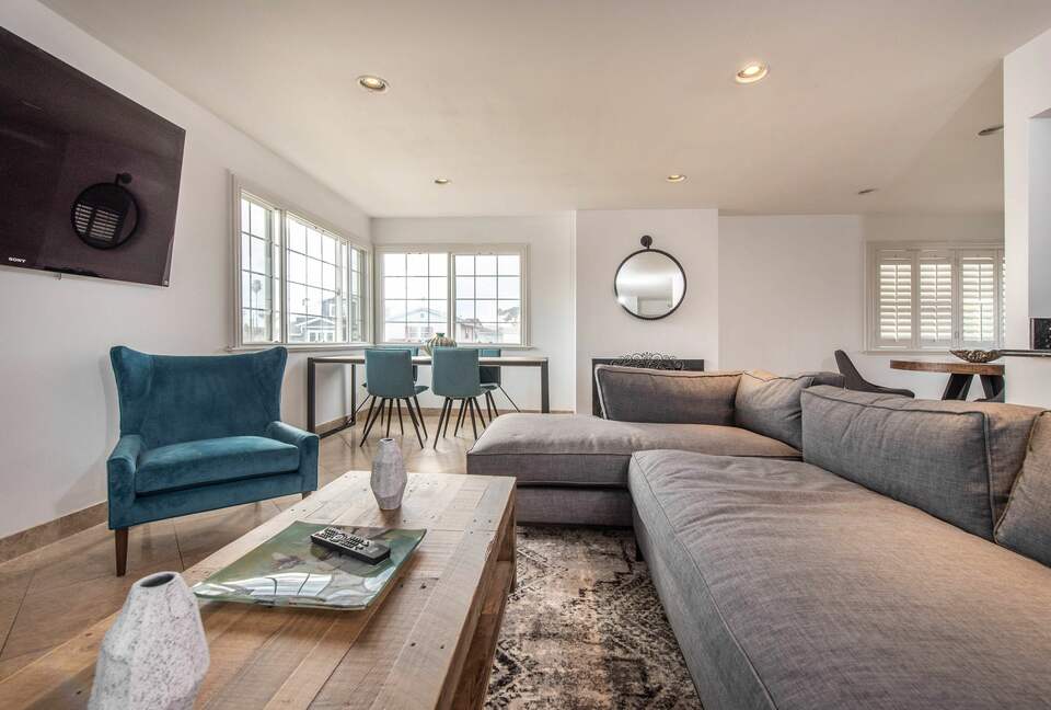 Sunset on Peninsula - Ventura, California