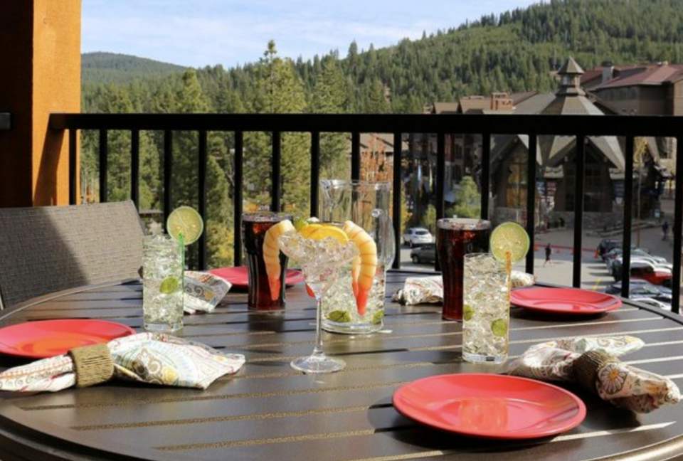 Welk's Northstar Lodge - Two Bedroom Residence - Truckee, California