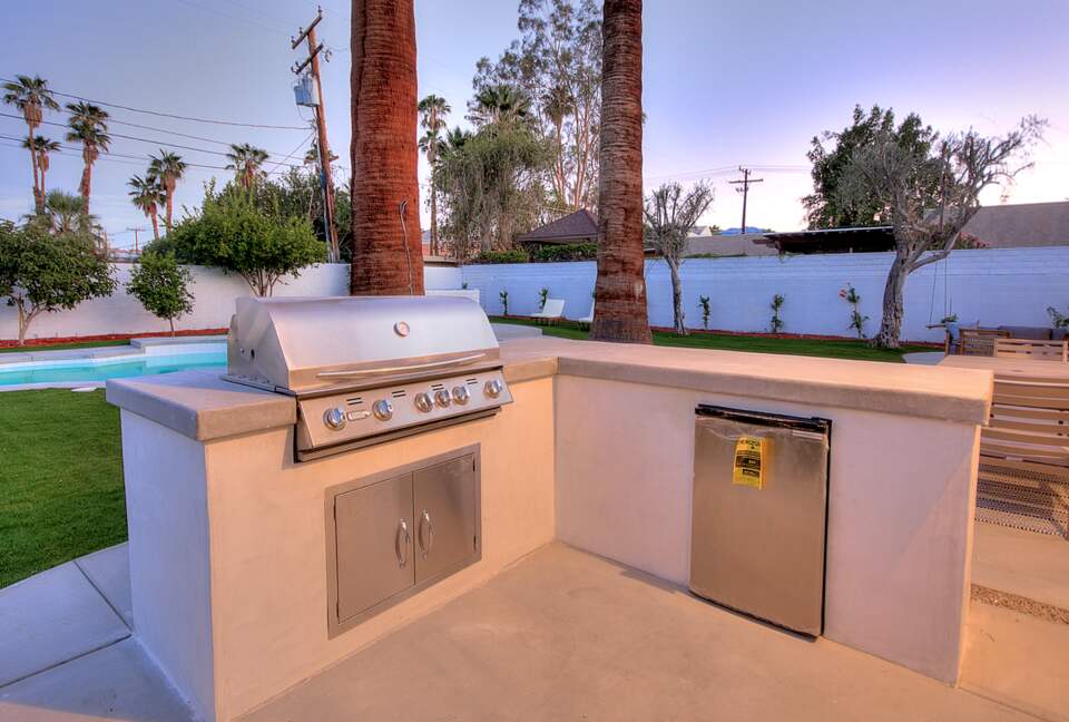 Palm Desert Oasis - Palm Desert, California