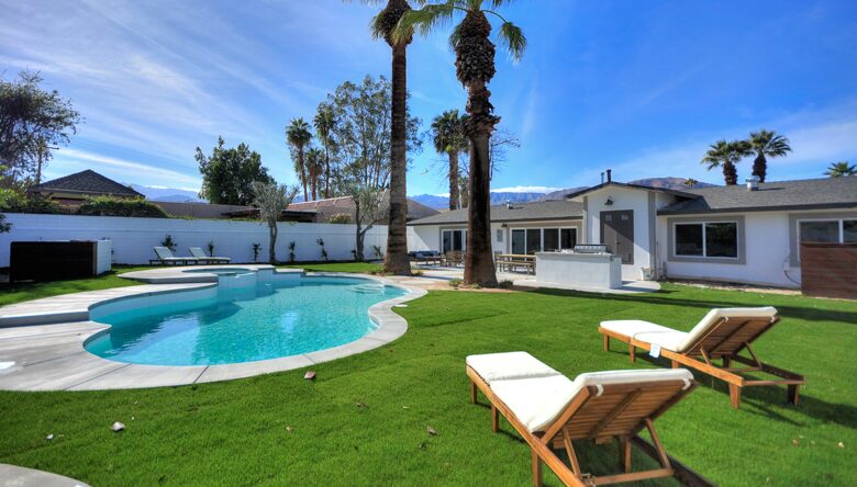 Palm Desert Oasis - Palm Desert, California