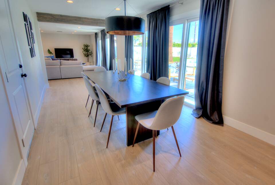 Palm Desert Oasis - Palm Desert, California