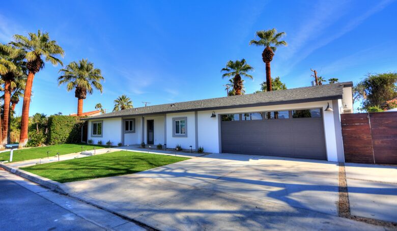 Palm Desert Oasis - Palm Desert, California