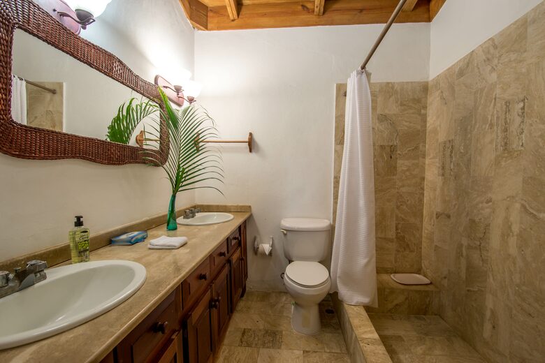 Tres Palmas Villa with gorgeous golf, lake & ocean horizon views - Casa de Campo, Dominican Republic