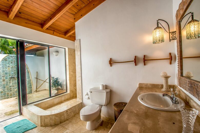 Tres Palmas Villa with gorgeous golf, lake & ocean horizon views - Casa de Campo, Dominican Republic