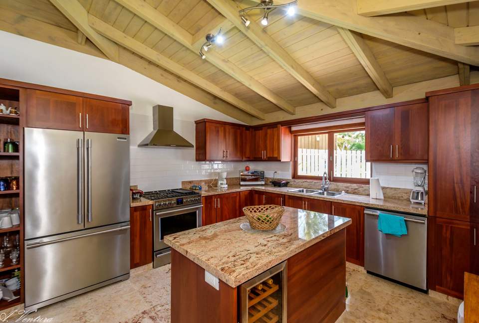 Tres Palmas Villa with gorgeous golf, lake & ocean horizon views - Casa de Campo, Dominican Republic