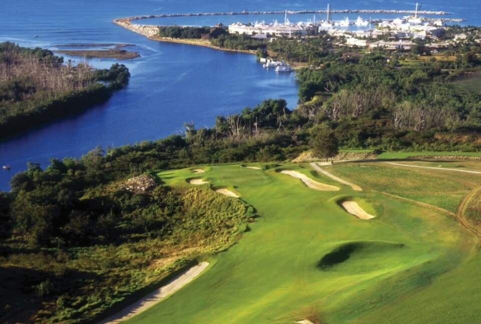 Tres Palmas Villa with gorgeous golf, lake & ocean horizon views - Casa de Campo, Dominican Republic