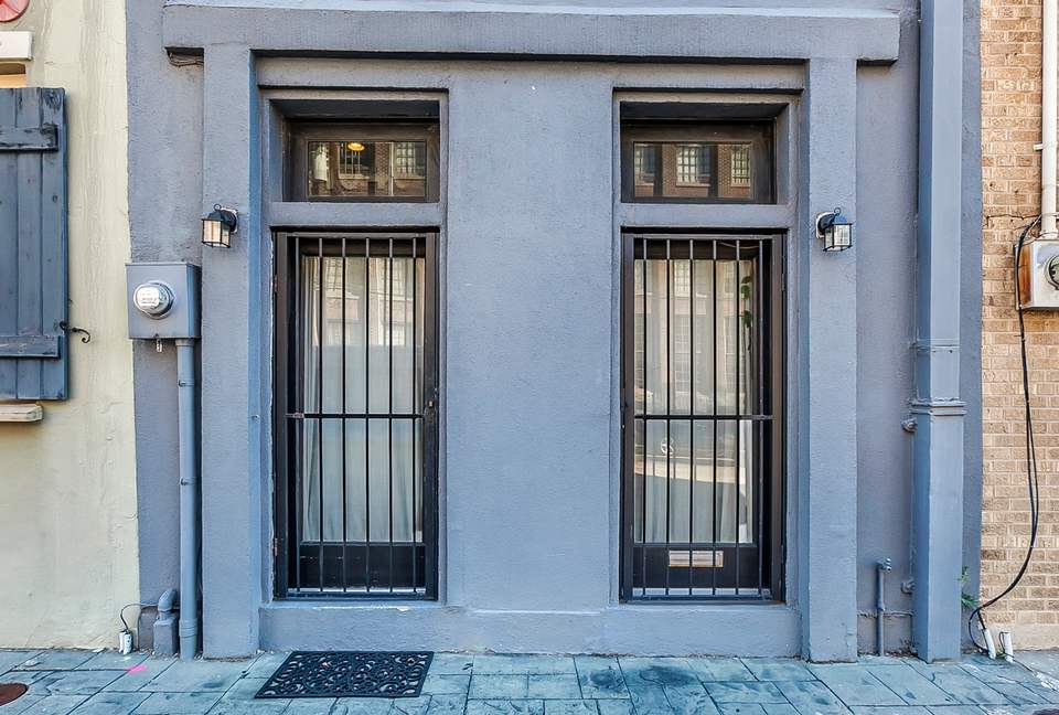 New Orleans Warehouse District Townhome - New Orleans, Louisiana