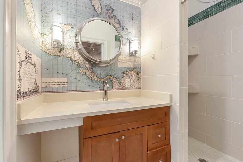 New Orleans Warehouse District Townhome - New Orleans, Louisiana