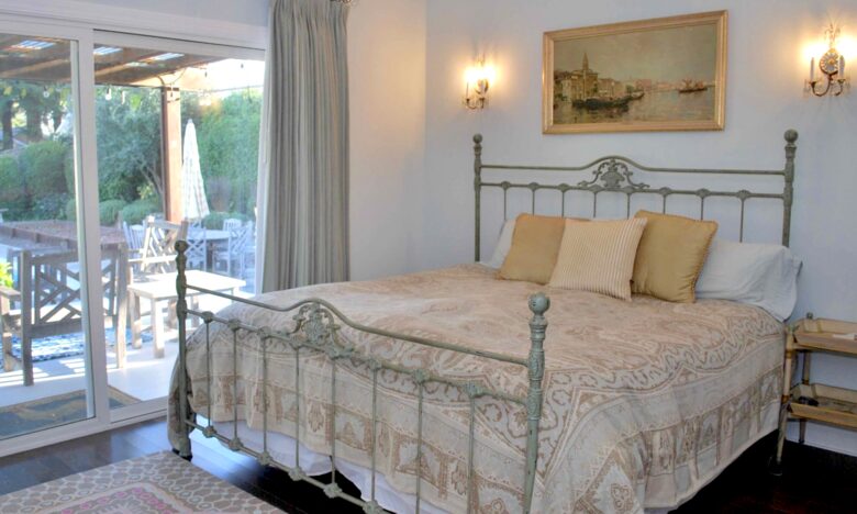 Wine Country Cottage - St. Helena, California