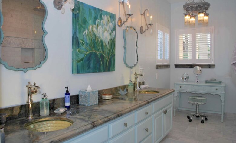 Wine Country Cottage - St. Helena, California