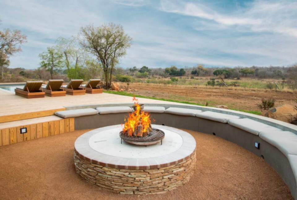 Umganu Lodge (R) - Elephant Point, South Africa