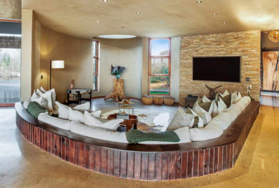 Umganu Lodge (R) - Elephant Point, South Africa