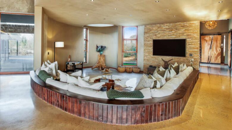 Umganu Lodge (R) - Elephant Point, South Africa