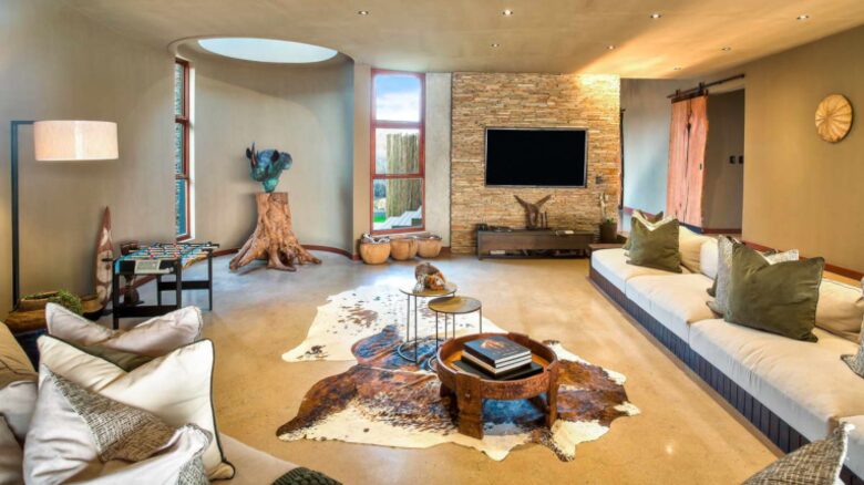 Umganu Lodge (R) - Elephant Point, South Africa