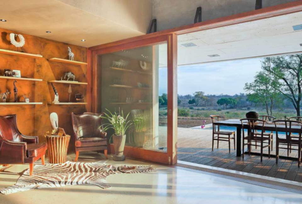 Umganu Lodge (R) - Elephant Point, South Africa