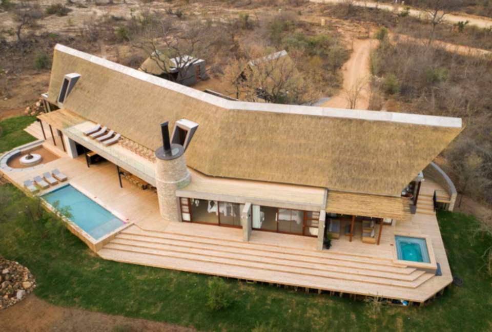 Umganu Lodge (R) - Elephant Point, South Africa