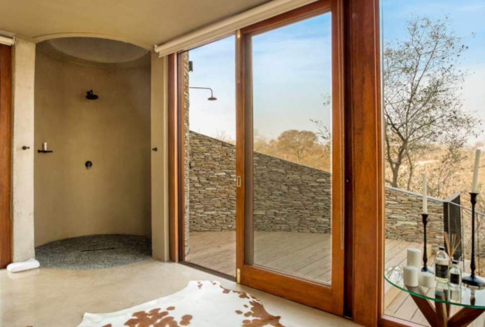 Umganu Lodge (R) - Elephant Point, South Africa