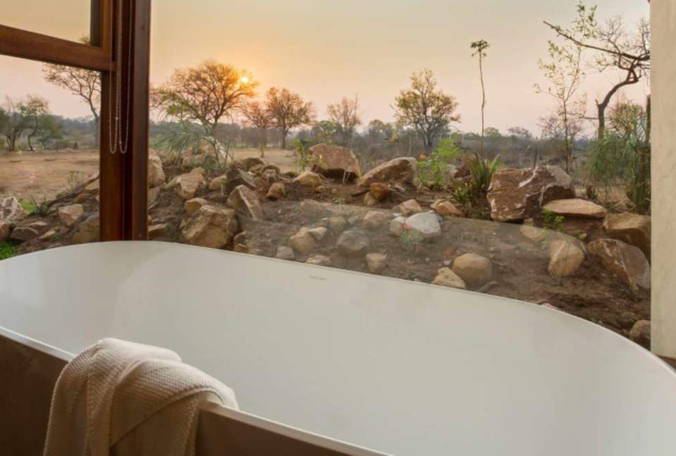 Umganu Lodge (R) - Elephant Point, South Africa