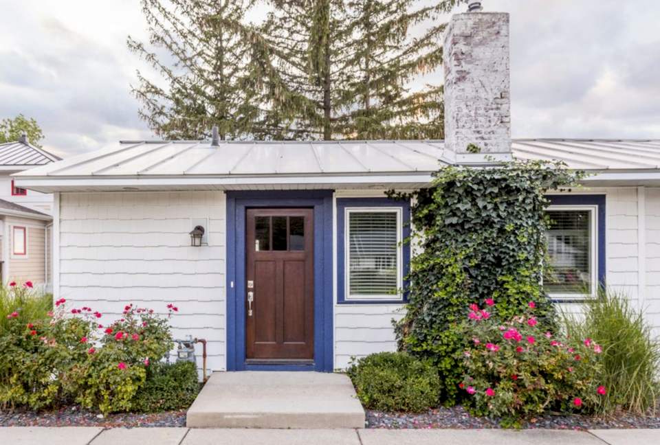 Lake Michigan Beachfront Cottage - South Haven, Michigan