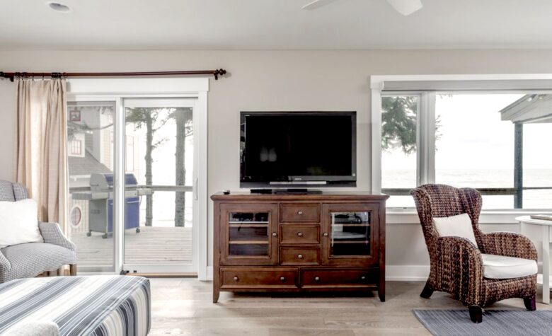 Lake Michigan Beachfront Cottage - South Haven, Michigan