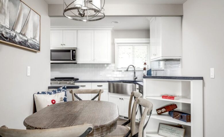 Lake Michigan Beachfront Cottage - South Haven, Michigan