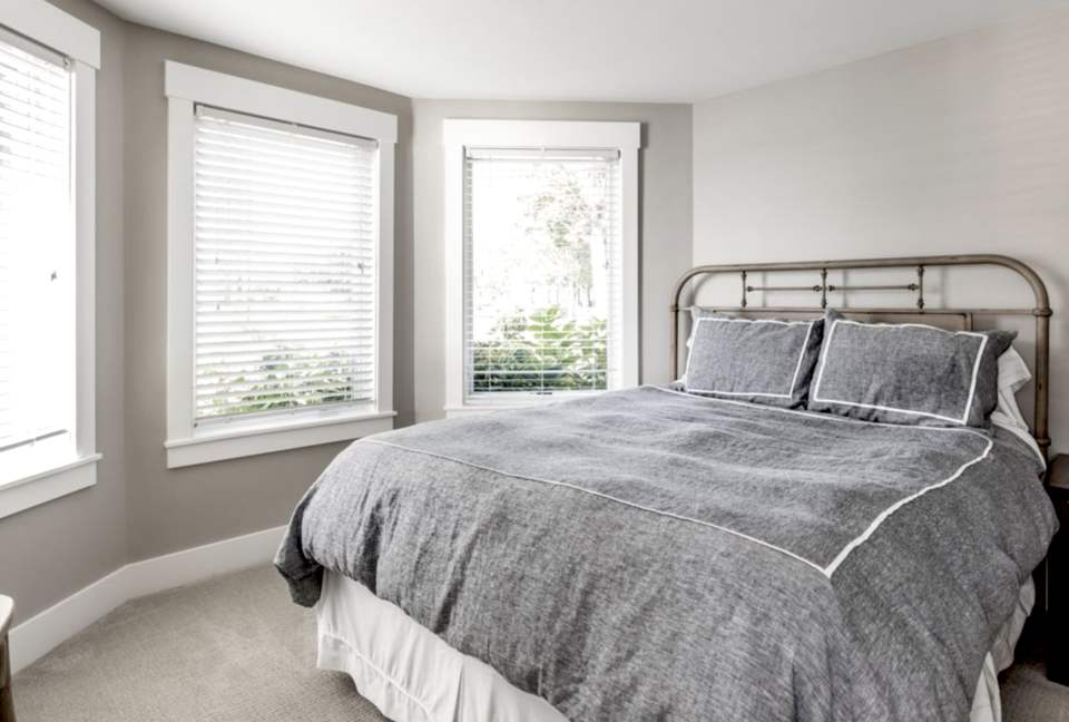 Lake Michigan Beachfront Cottage - South Haven, Michigan