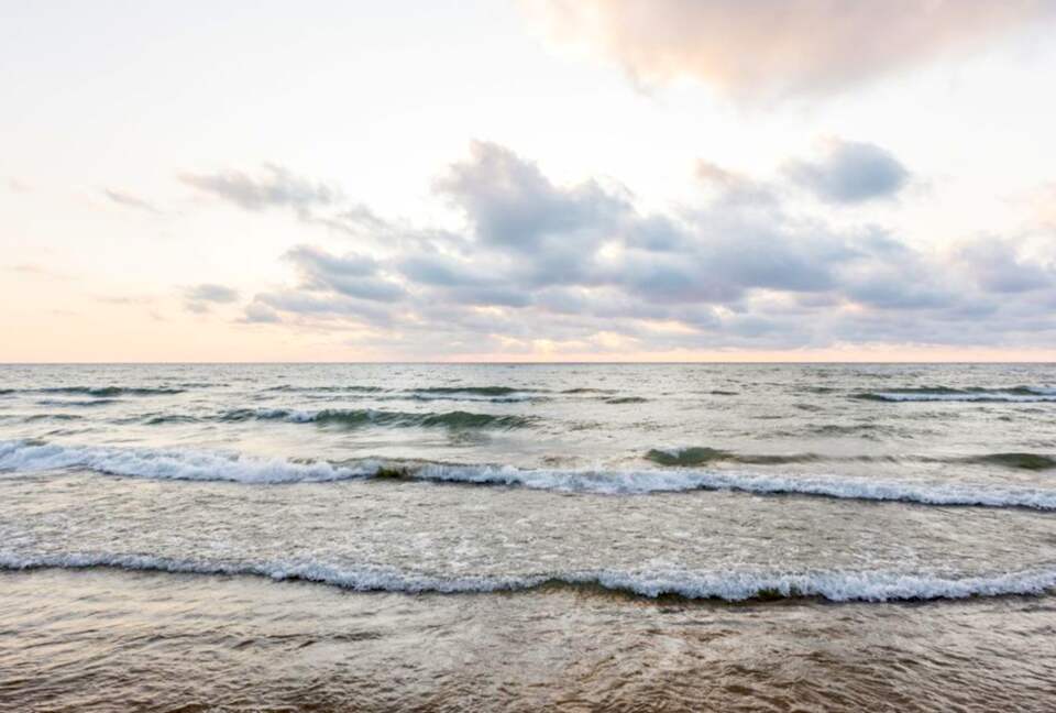 Lake Michigan Beachfront Cottage - South Haven, Michigan