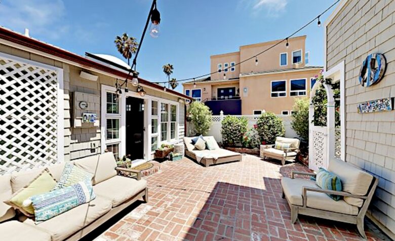 Pierpont Beach House - Ventura, California