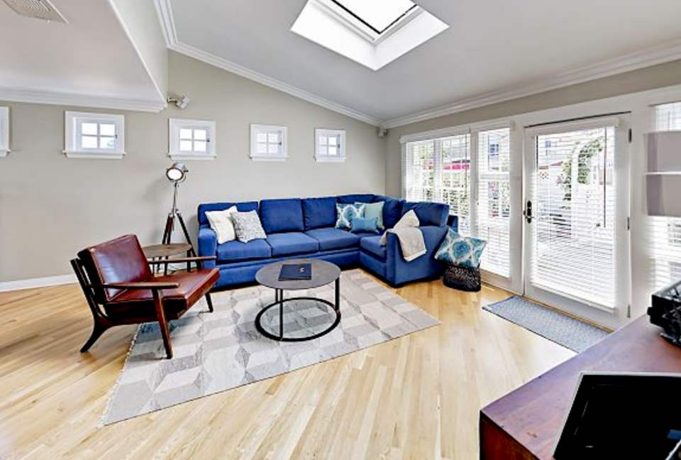 Pierpont Beach House - Ventura, California