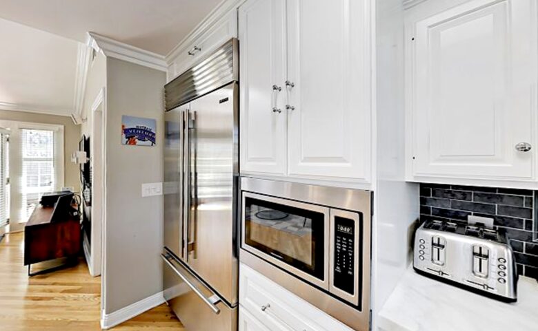 Pierpont Beach House - Ventura, California