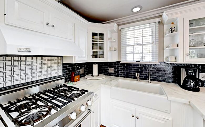 Pierpont Beach House - Ventura, California