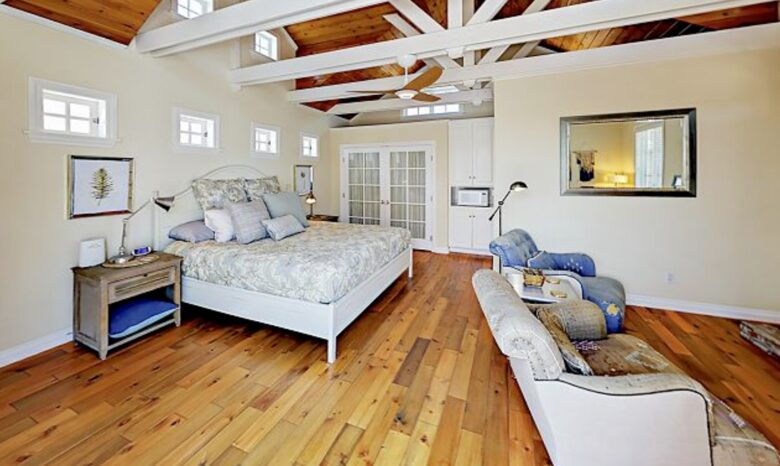 Pierpont Beach House - Ventura, California