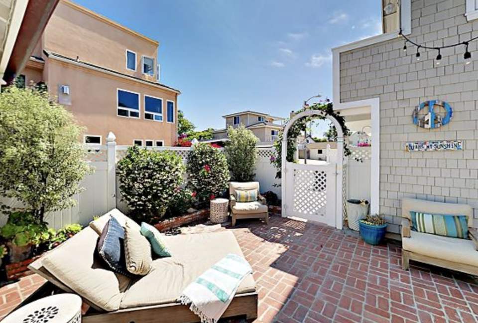 Pierpont Beach House - Ventura, California