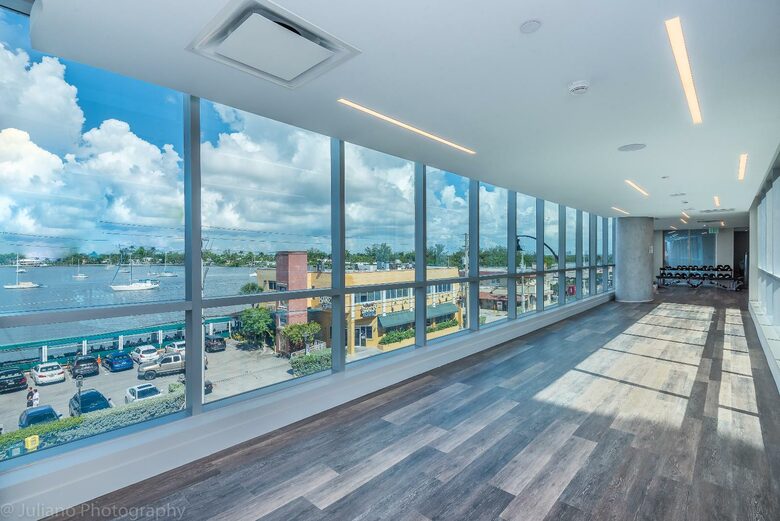 Contemporary Costa Hollywood Beach Resort - Hollywood, Florida