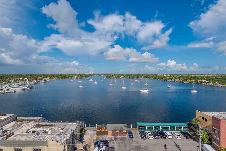 Contemporary Costa Hollywood Beach Resort - Hollywood, Florida