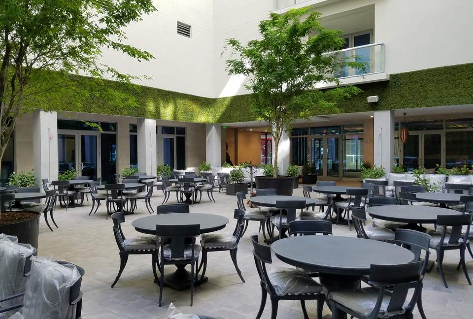 Contemporary Costa Hollywood Beach Resort - Hollywood, Florida