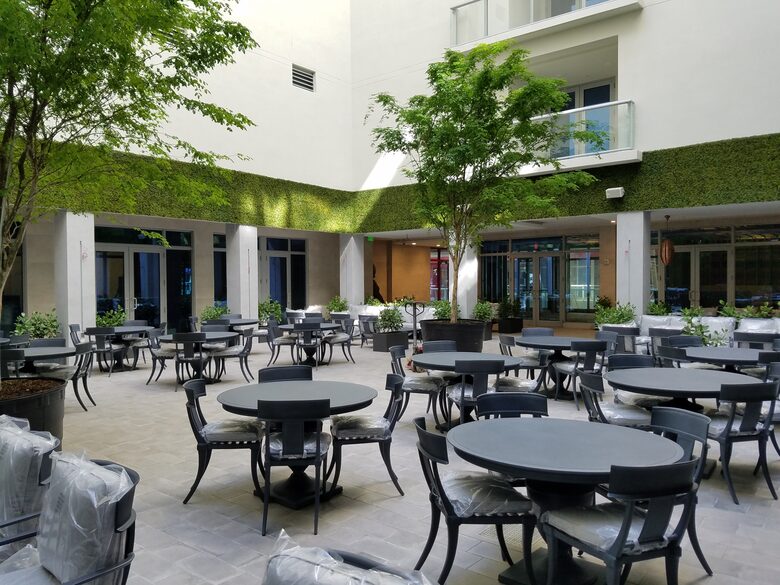 Contemporary Costa Hollywood Beach Resort - Hollywood, Florida