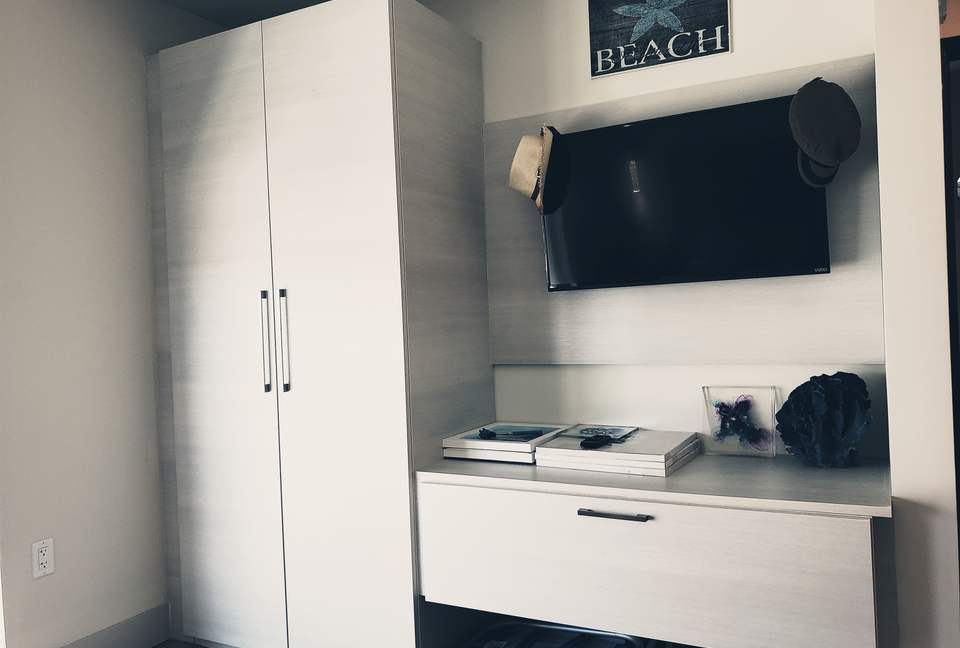 Contemporary Costa Hollywood Beach Resort - Hollywood, Florida