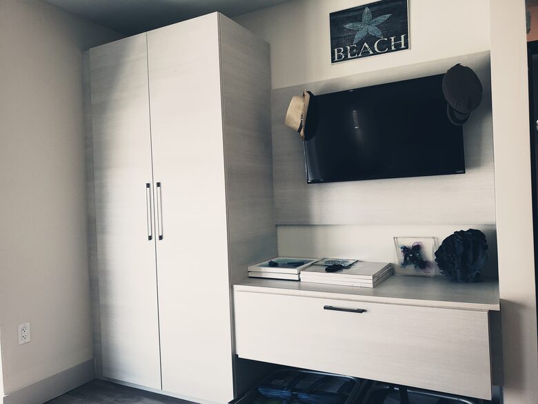 Contemporary Costa Hollywood Beach Resort - Hollywood, Florida