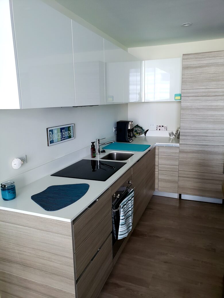 Contemporary Costa Hollywood Beach Resort - Hollywood, Florida