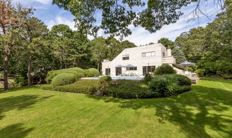 The Sprig Tree Residence - Sag Harbor, New York