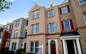 Spacious Home Minutes from Washington, DC - Herndon, Virginia