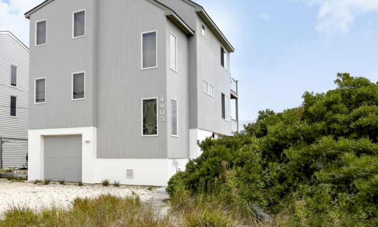 LBI Oceanfront Beach House - Brant beach, New Jersey