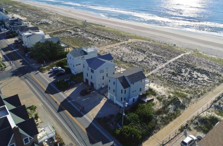 LBI Oceanfront Beach House - Brant beach, New Jersey