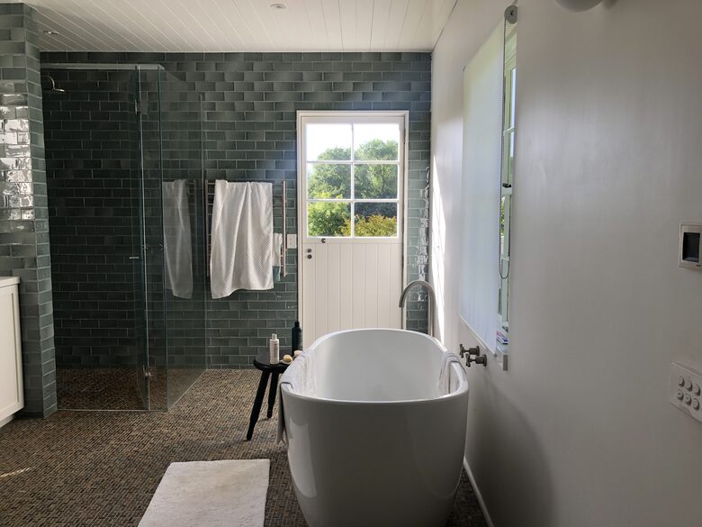 Lyncroft Estate - 30 Private Acres, 3 Acres of Manicured Gardens! - Shoreham, Australia