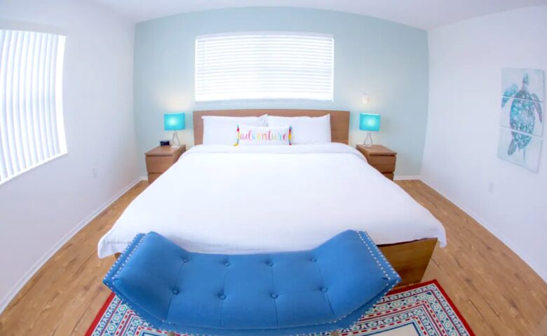 St Pete Beach Home - St Pete Beach, Florida