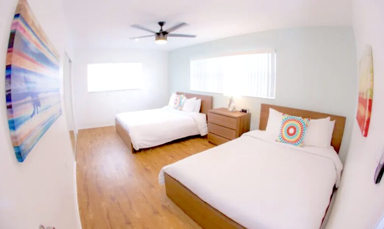 St Pete Beach Home - St Pete Beach, Florida