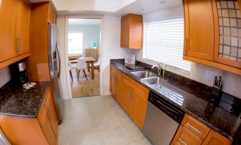 St Pete Beach Home - St Pete Beach, Florida